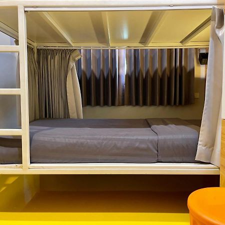 Pamahouse Boutique Hostel Bangkok Ngoại thất bức ảnh