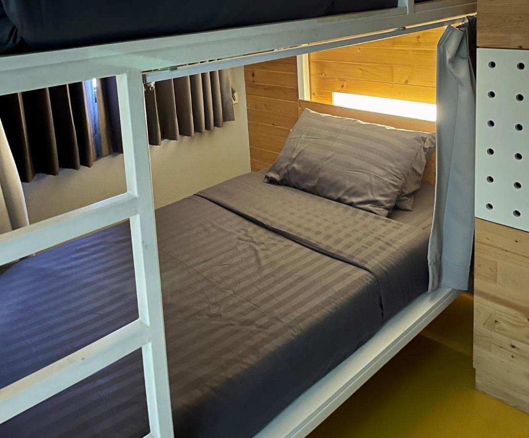 Pamahouse Boutique Hostel Bangkok Ngoại thất bức ảnh